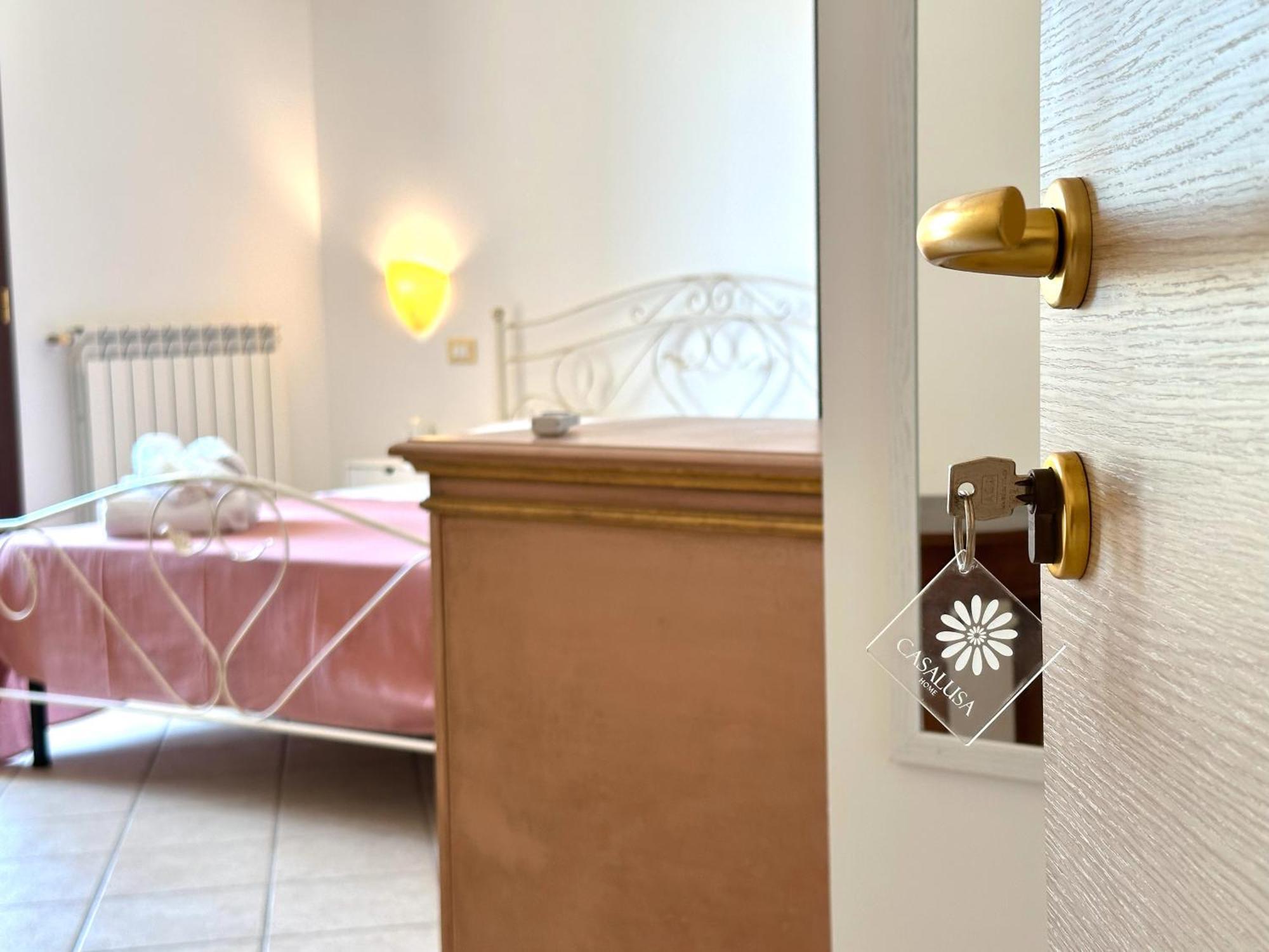 Casalusa Home Casamassella Экстерьер фото